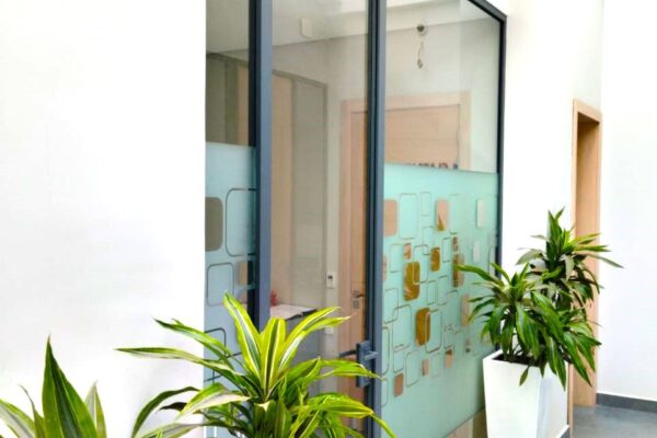 9b4f6fe8-c5f1-45d2-b671-fe8842f2b706