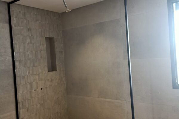 WhatsApp Image 2025-06-28 à 08.46.22_4e0c9dac WhatsApp Image 2025-06-28 à 08.46.22_4e0c9dac